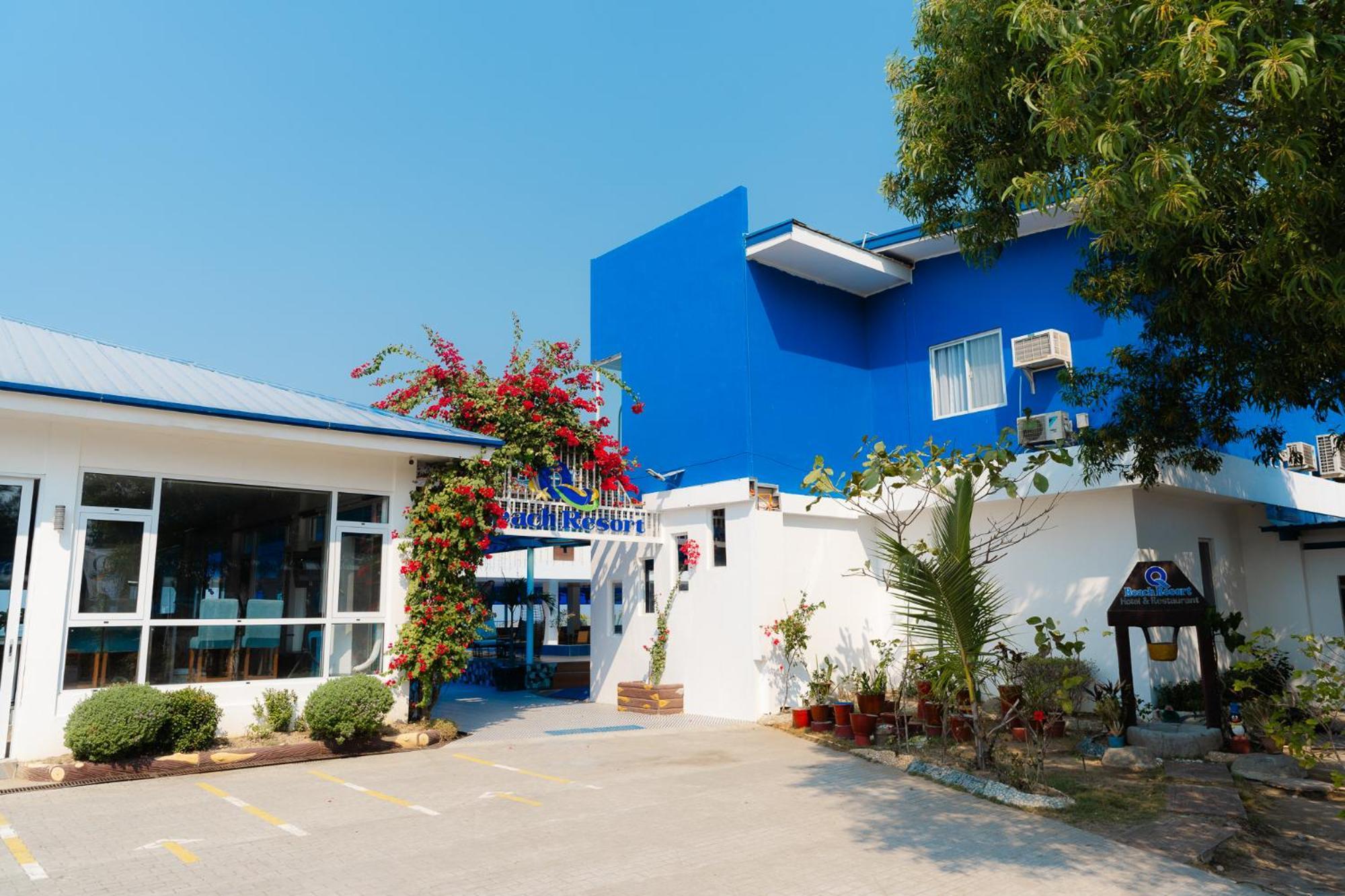 Q Beach Resort Cabangan ภายนอก รูปภาพ