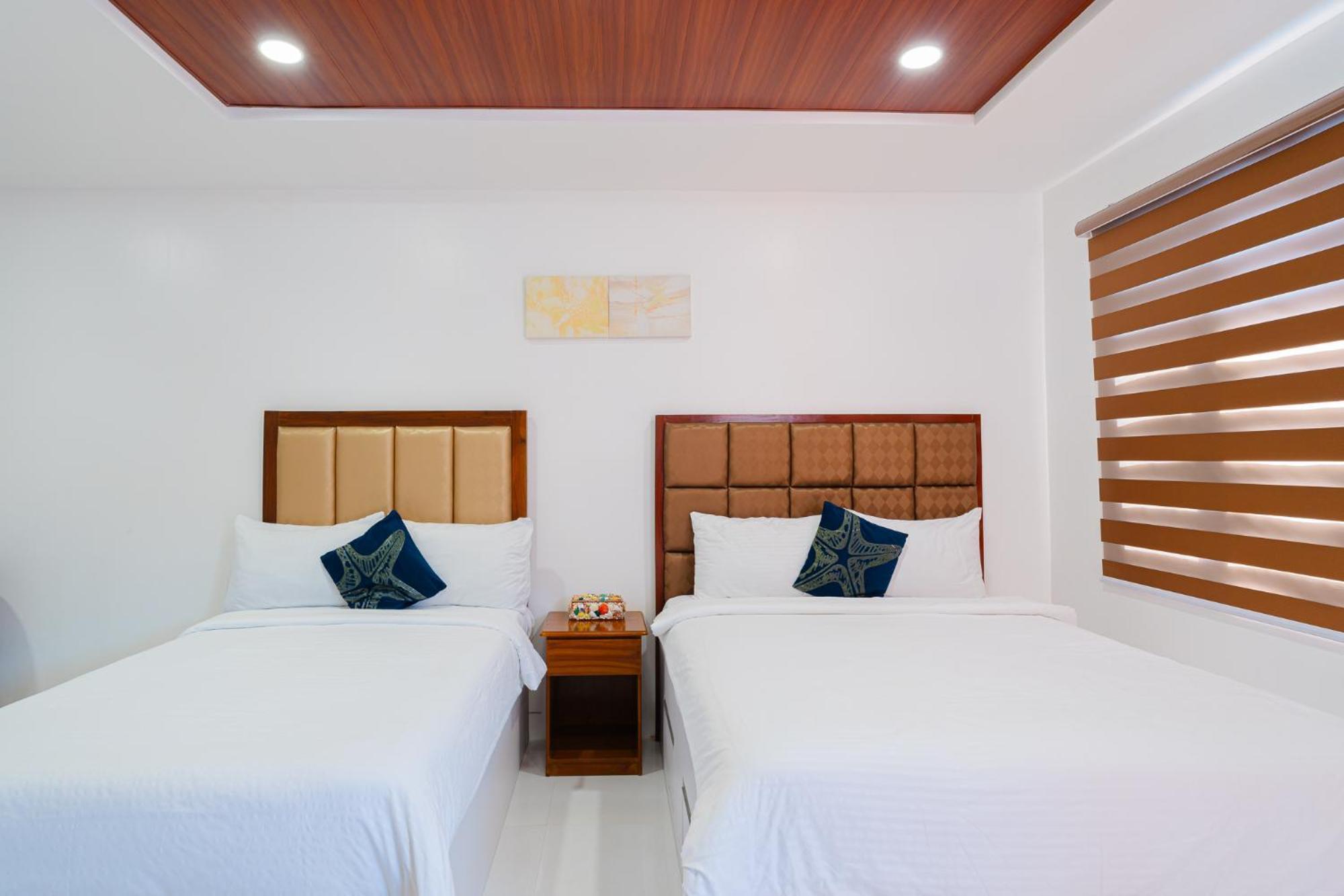 Q Beach Resort Cabangan ภายนอก รูปภาพ
